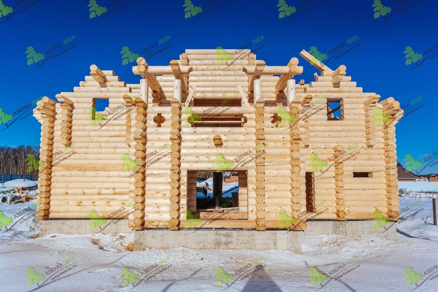 Строительство деревянного дома под усадку