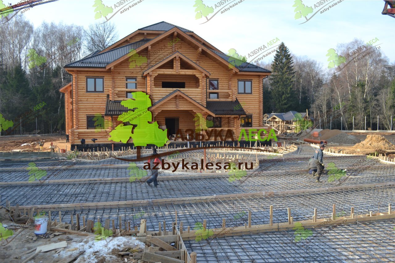 Строительство загородных домов из оцилиндрованного бревна
